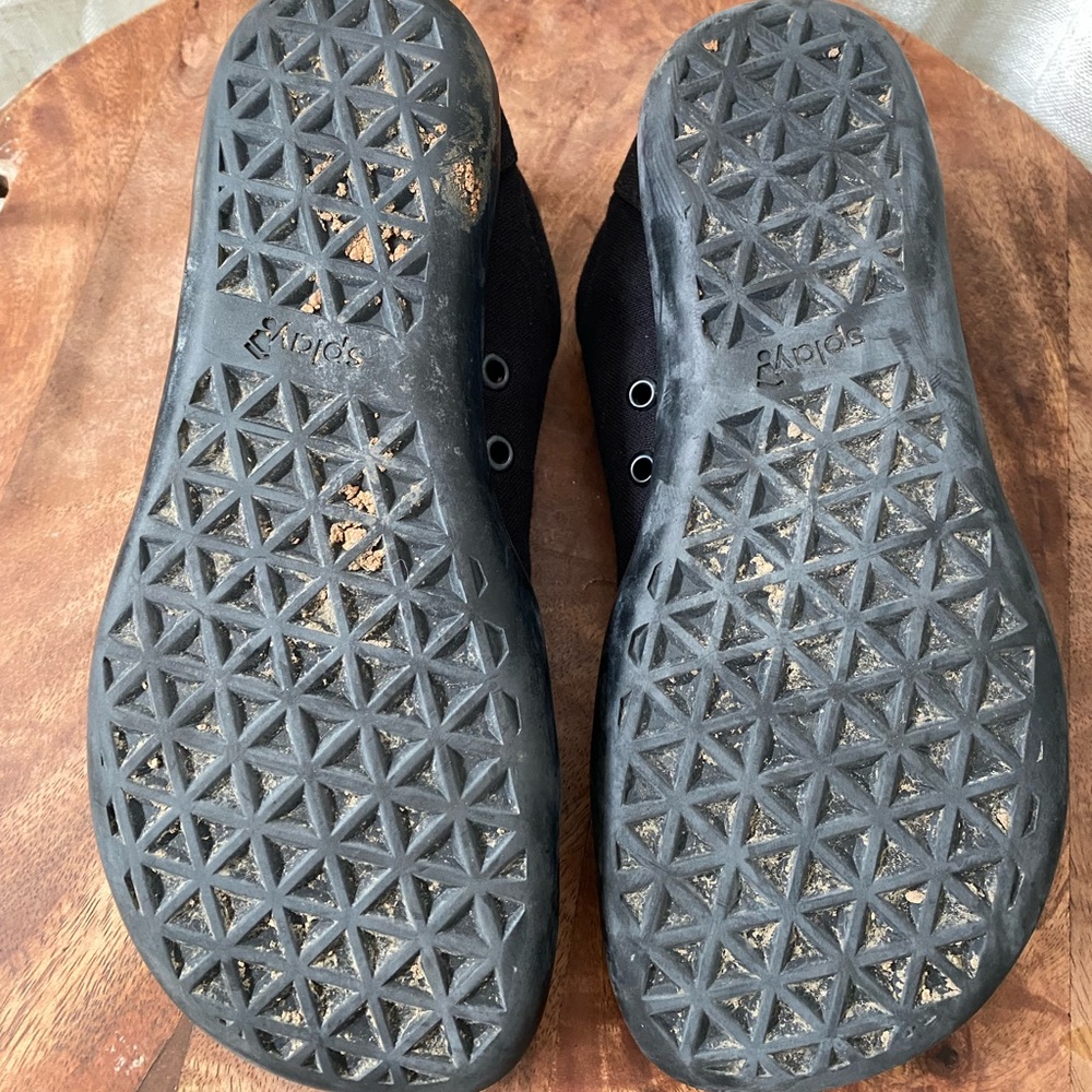 Splay Canvas Shoes - Picture 6 of 8